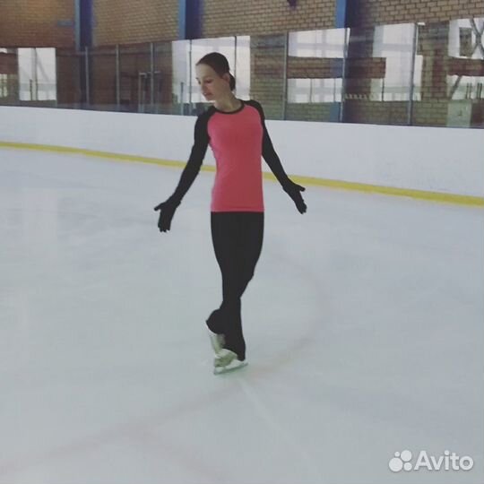 Тренер по фигурному катанию и онлайн фитнес