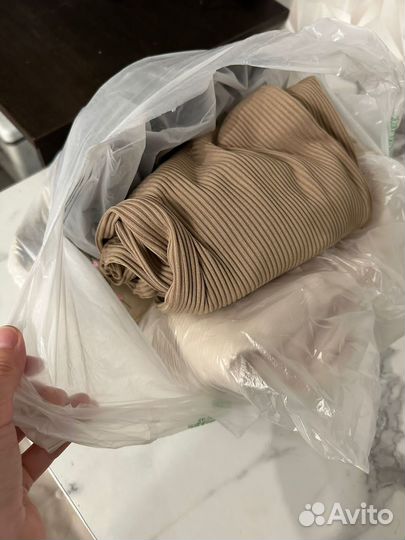 Пакет с вещами женские