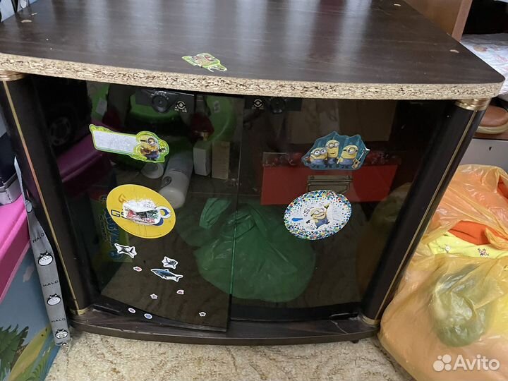 Тумба под телевизор