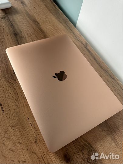 Apple MacBook Air 13 2020 m1