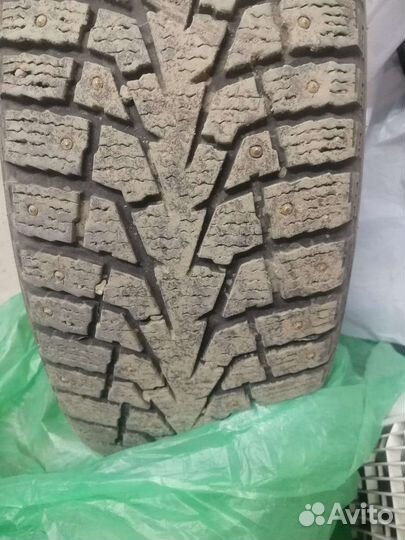 Maxxis ArcticTrekker NS3 2.25/60 R17