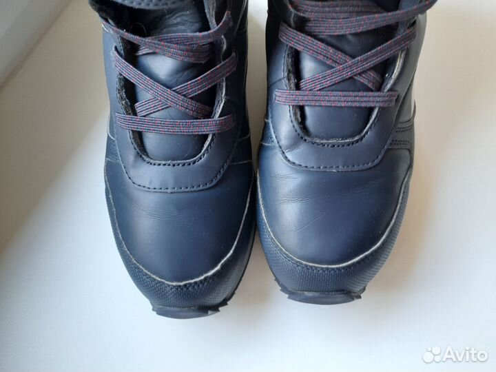 Reebok.EUR 36,5