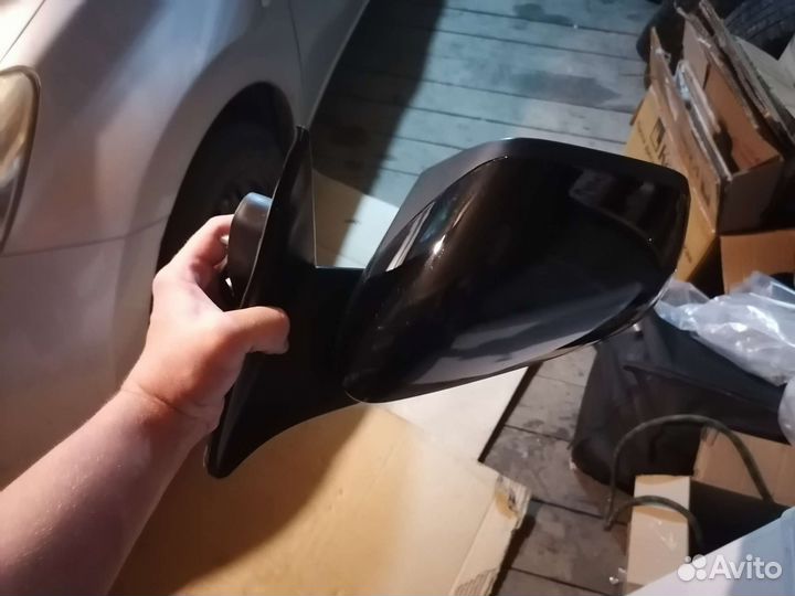 Левое зеркало Honda vezel
