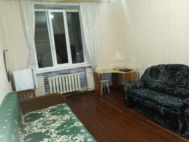 Комната 17 м² в 4-к., 2/4 эт.