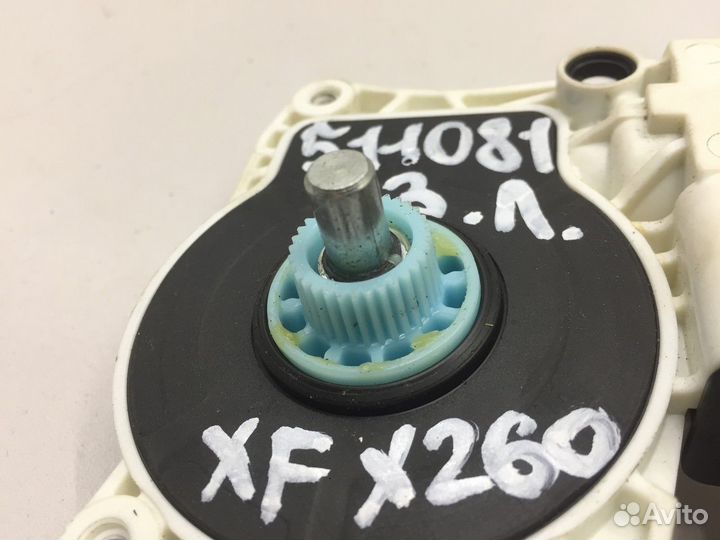 Моторчик стеклоподъемника задний левый (Jaguar XF)