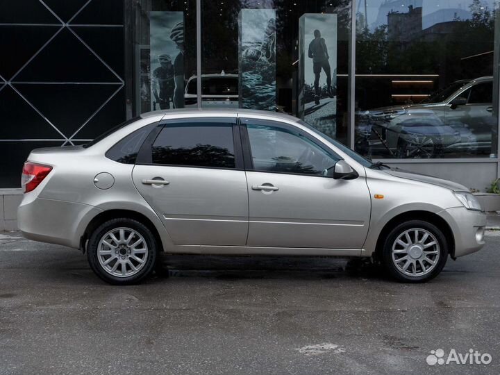 LADA Granta 1.6 AT, 2013, 138 565 км