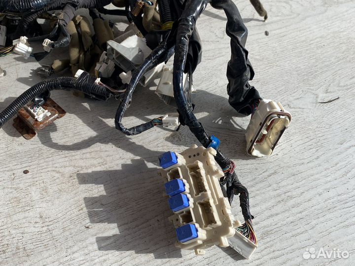 Infiniti Fx37/Qx70 Подторпедная проводка