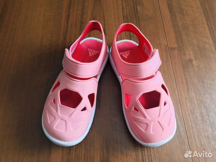 Летние сандали Adidas