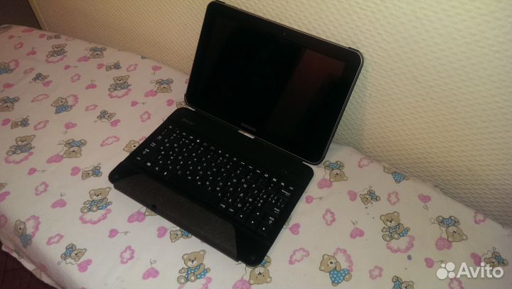Samsung galaxy Tab 8.9 с клавиатурой