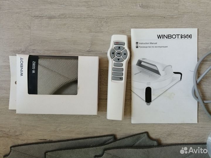 Робот мойщик окон Ecovacs winbot 950