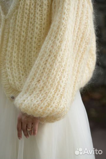 Вязанные вещи и игрушки ручной работы