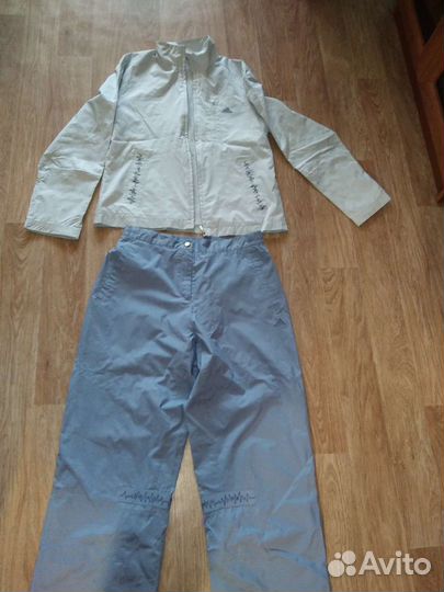 Фирменный спортивный костюм adidas