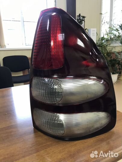 Задний фонарь toyota land cruiser prado 120