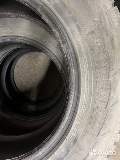 Hankook Winter I'Pike 235/65 R17