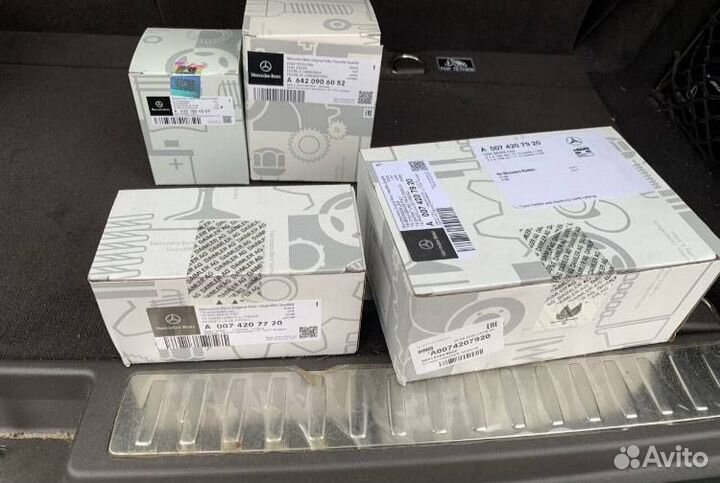 Тормозные колодки Mercedes GLS A0074207720