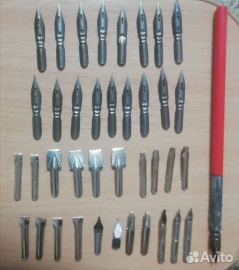 Набор перьев для письма