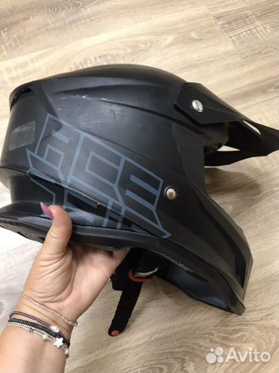Мото шлем кроссовый черный