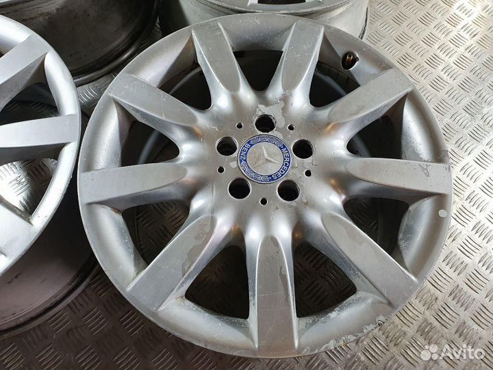 Комплект литых дисков R18x8.5 5x112