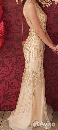 Вечернее платье в пол