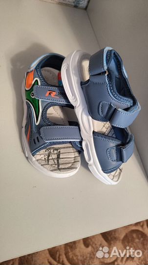 Сандали детские