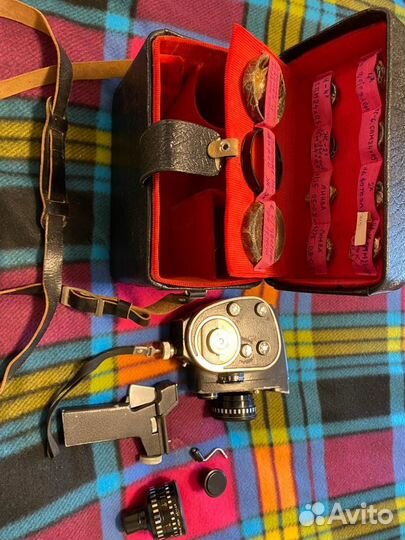 Продам кинокамеру Кварц 2М. Коробка родная. Объект