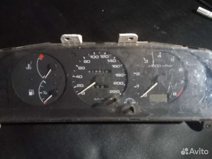 Приборная панель Ниссан Примера П10