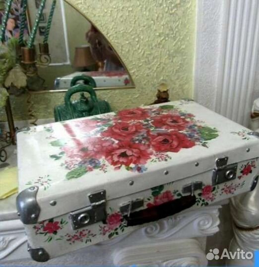 Чемоданчик винтажный Розалия