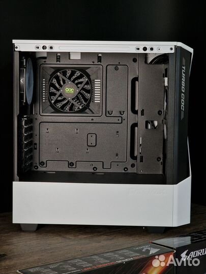 Корпус GameMax Contac COC WB MFG. T806 без бп