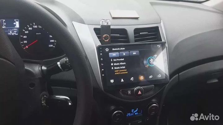 Магнитола Hyundai Solaris на Android