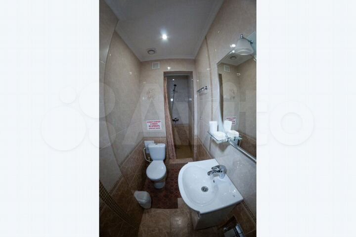 2-к. квартира, 40 м², 1/4 эт.