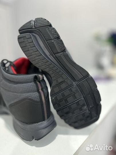 Adidas мужские кроссовки goretex