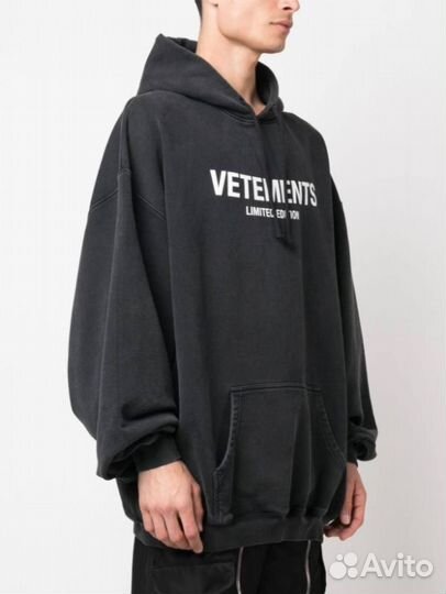 Толстовка Vetements