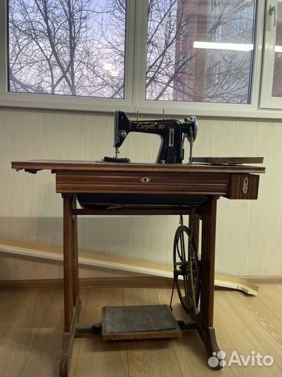 Швейная машина csepel 30