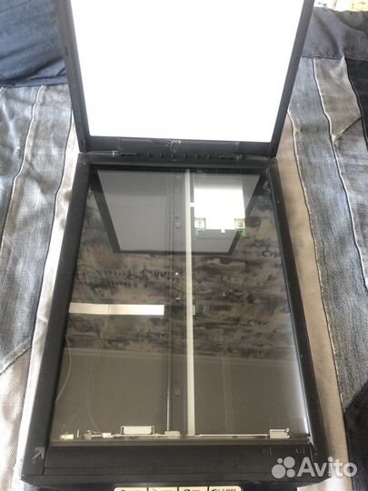 Сканер epson canonscan lide 100