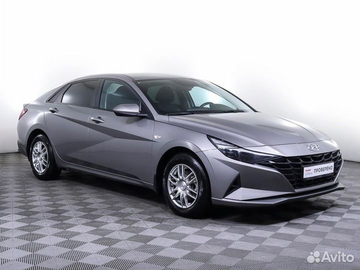 Hyundai Elantra, 2021