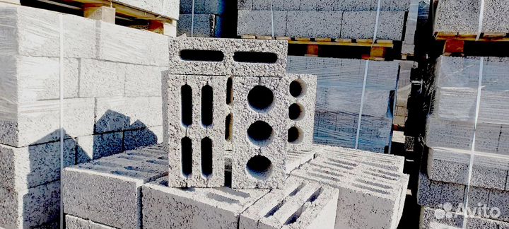 Керамзитный керамзитобетонный блок UJH11794