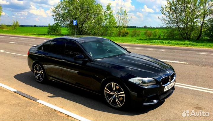 Лобовое стекло BMW 5 F10