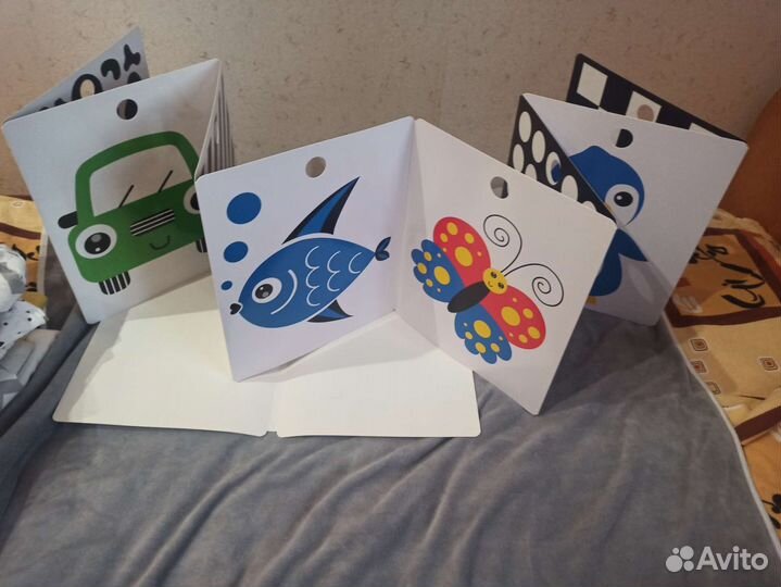 Погремушки, карточки для развития зрения