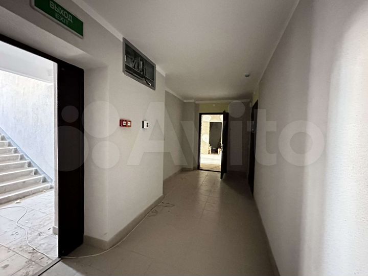 2-к. квартира, 60,8 м², 4/10 эт.