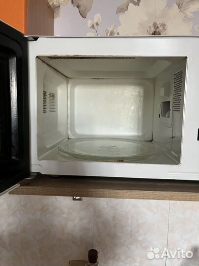 Микроволновая печь scarlett