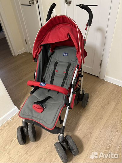 Прогулочная коляска chicco