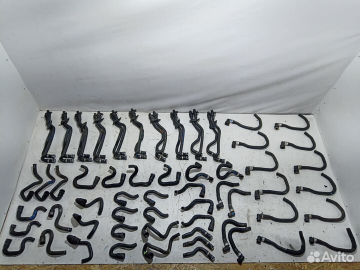 Патрубок Volvo S60/S40/V70/XC90/XC60/S80/XC70