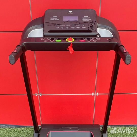Беговая дорожка фирмы Титаниум
