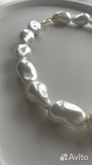 Колье из барочного жемчуга