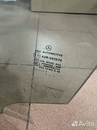 Стекло двери передней правой Mercedes-Benz M-Класс