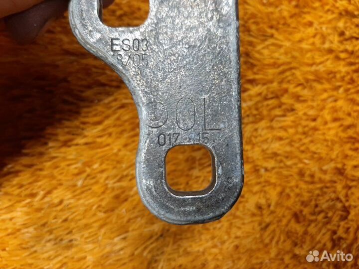 Петля двери левая Bmw 7-Series E66/65 N62B48B 2005