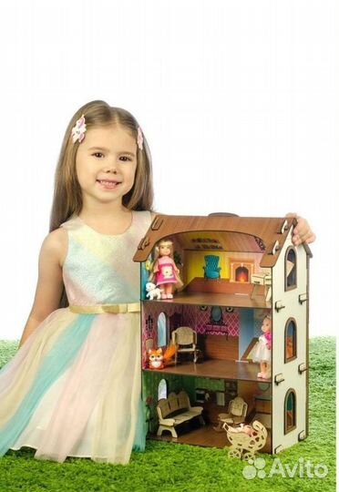 Домик кукольный