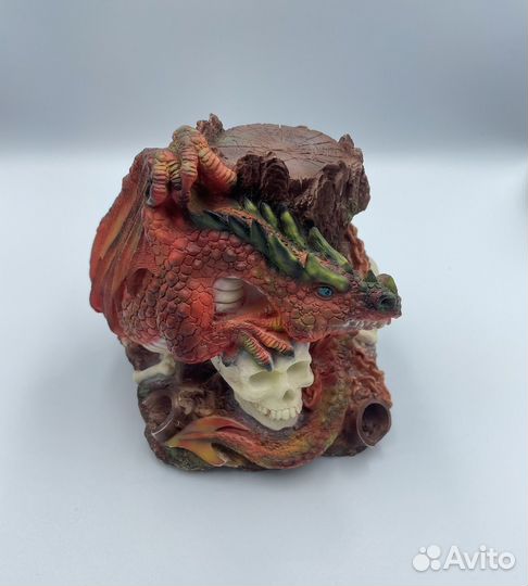 Статуэтка дракона