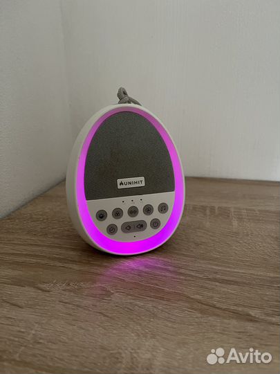 Ночник с белым шумом