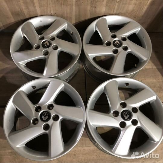 Литые диски на duster